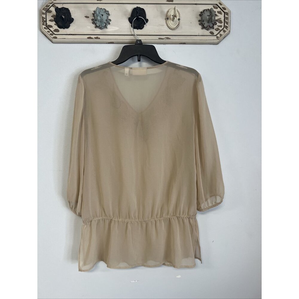 Chicos Size 0 Drop Waist Top Blouse Gold Sequin V Neckline Small - Picture 3 of 6
